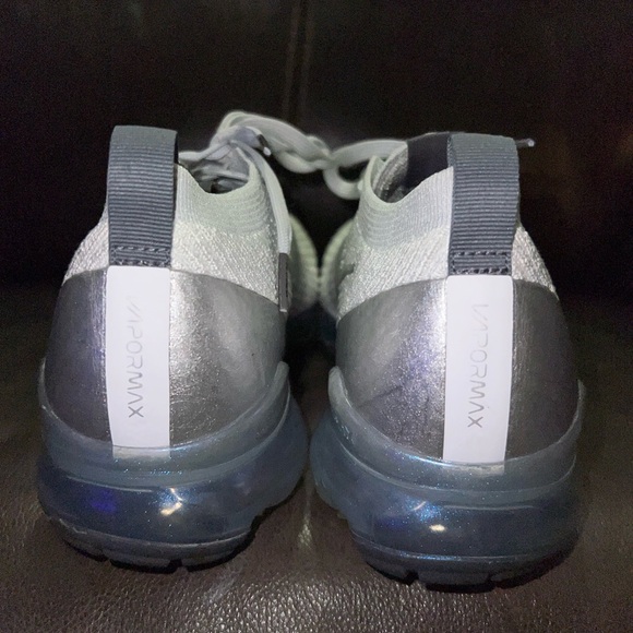 Nike Vapor Max FlyKnit 3’s, women’s size 10 - Picture 5 of 6